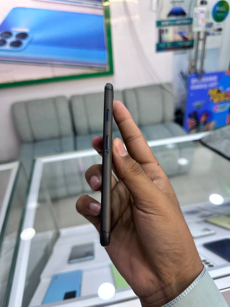 Apple iPhone SE 1