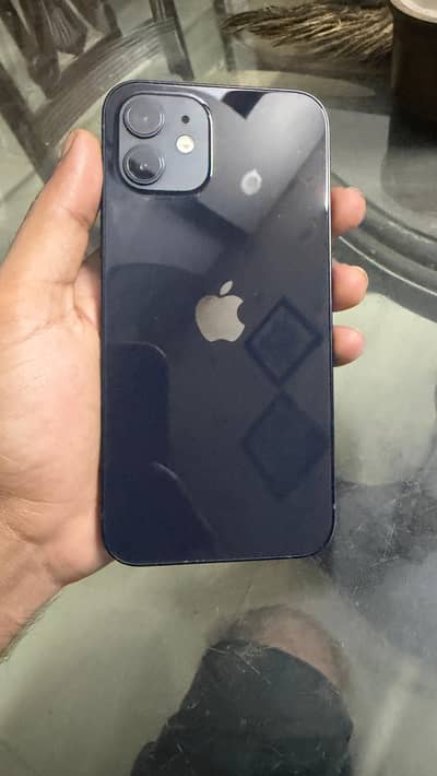Apple iPhone 12