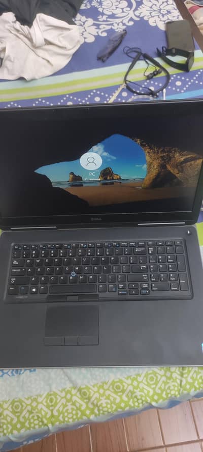 Dell Precision Laptop Core i7  6th Gen, 16GB RAM 4 GB Dedicated
