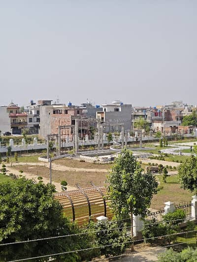 10 Marla plot for sale corner good location