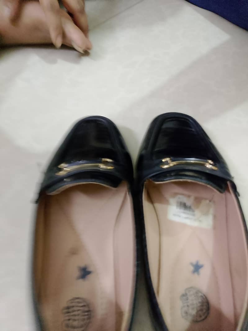 black shoes 2