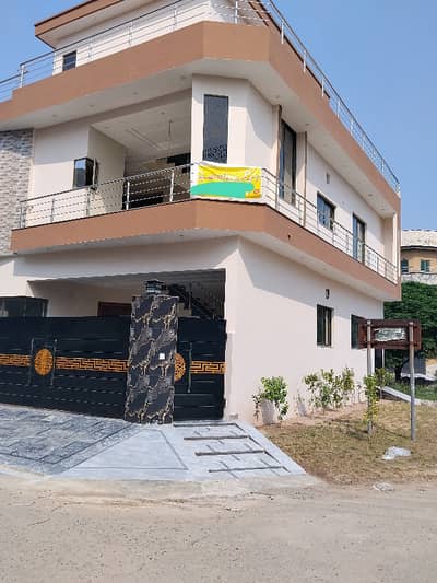 7 Marla Corner House For Sale Satlesh House Good Location 50ft Rod