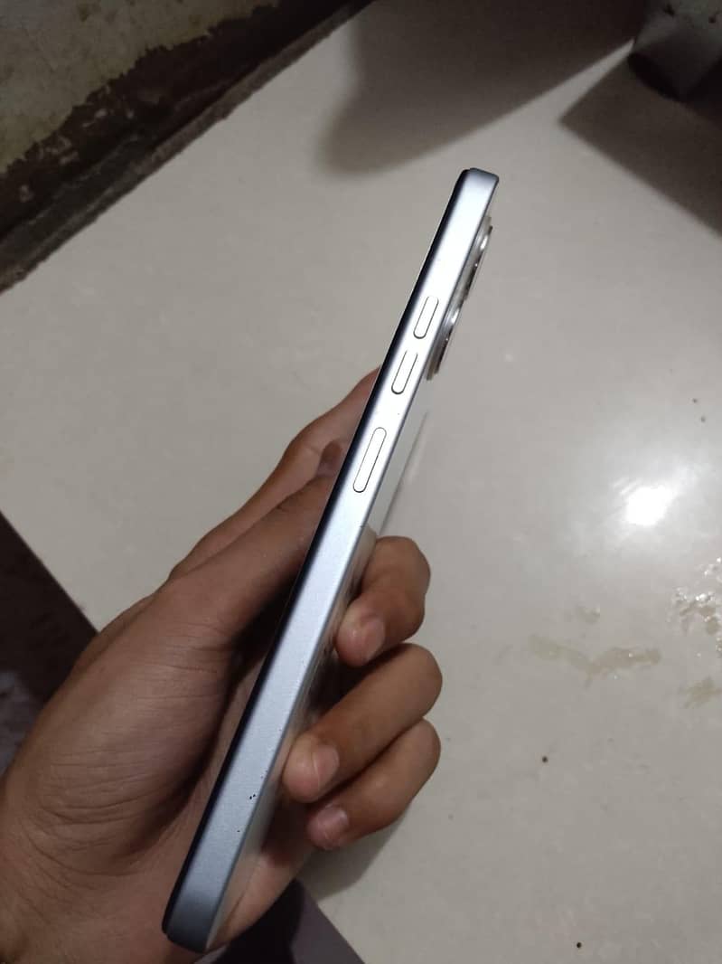 Tecno Spark Go 2