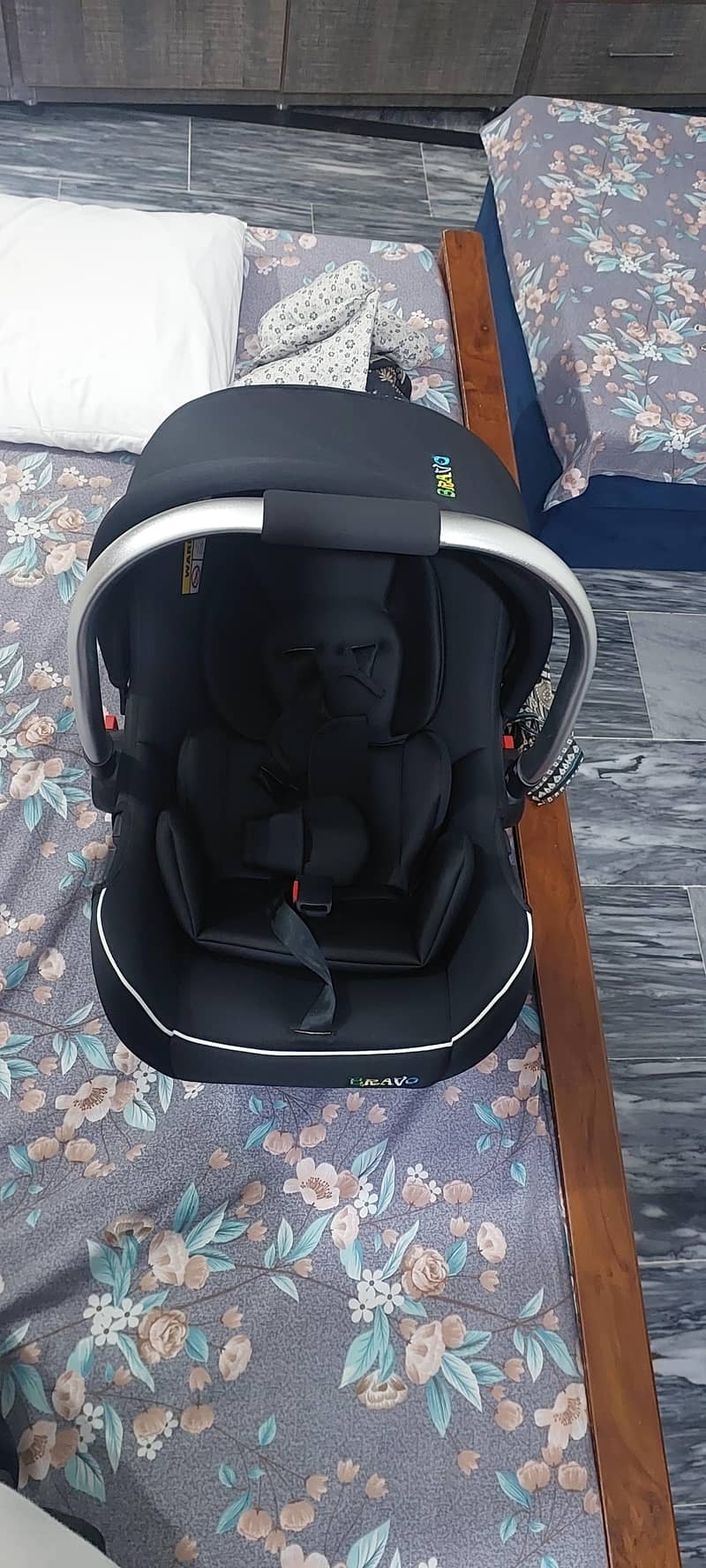 baby cot 2