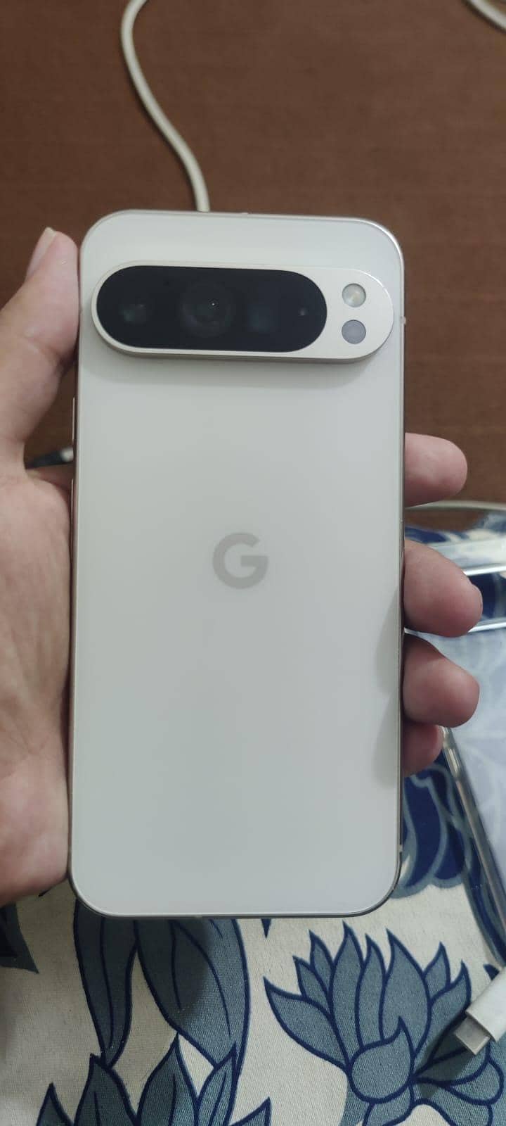 Google Pixel 9 Pro XL 0