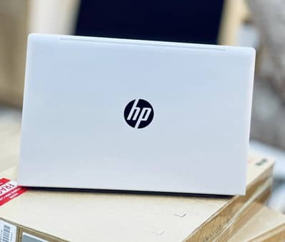 HP Folio 1040 Core i5 6th Generation (Ram 8GB + SSD 256GB) Metal Body
