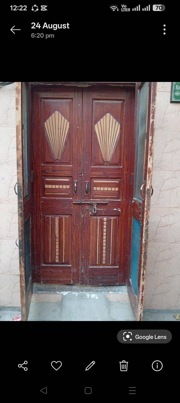 used door 0