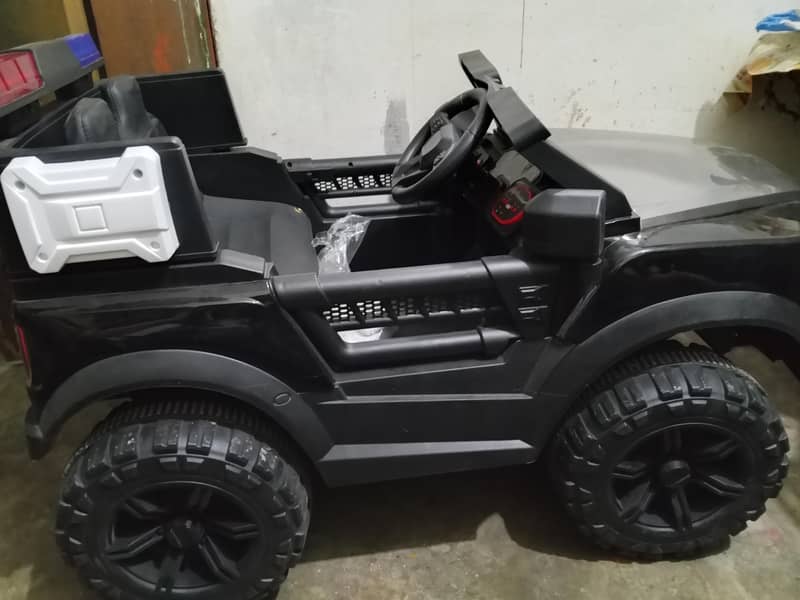 Super Roll jeep 0
