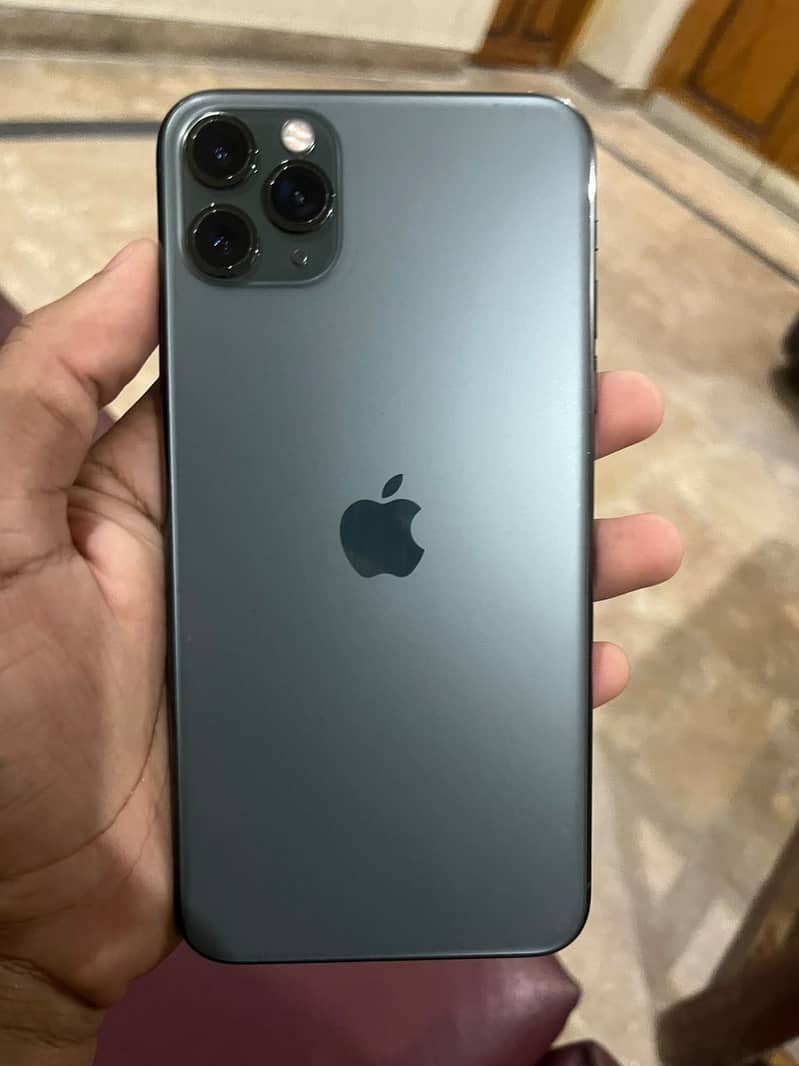 Apple iPhone 11 Pro Max 3