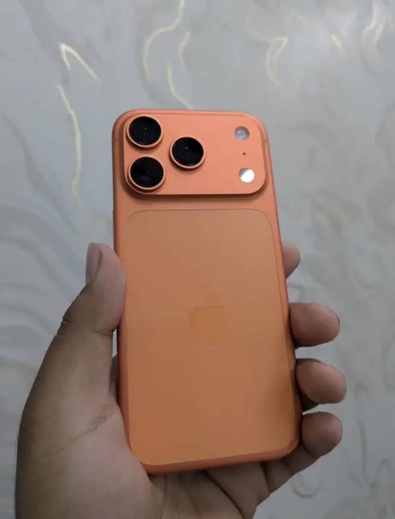 Apple iPhone 17 Pro 0