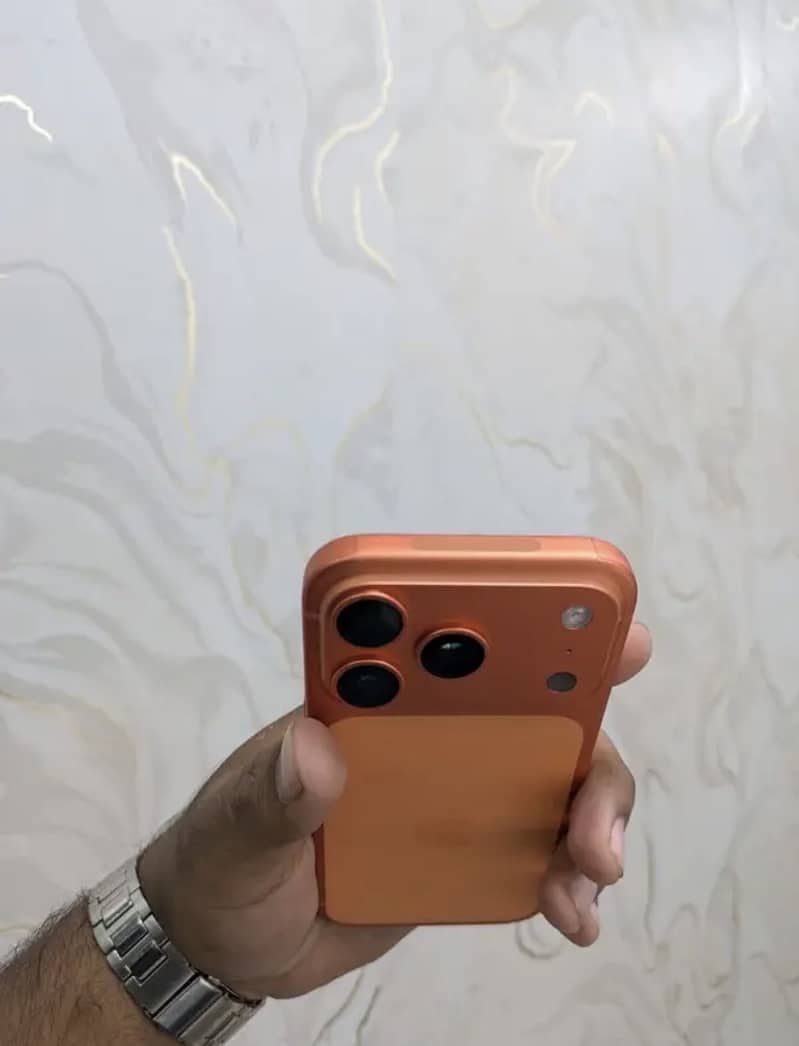 Apple iPhone 17 Pro 2
