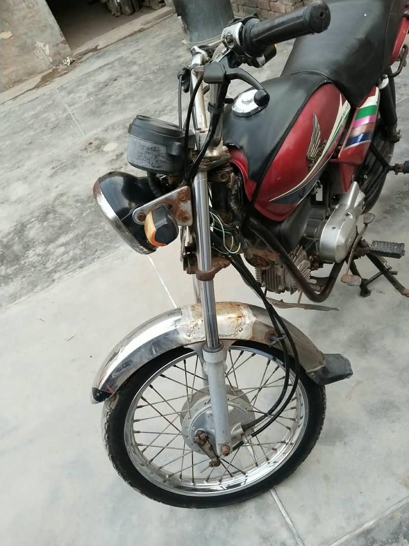 Honda Cd 100 2012 چوکی بھاگٹ 1