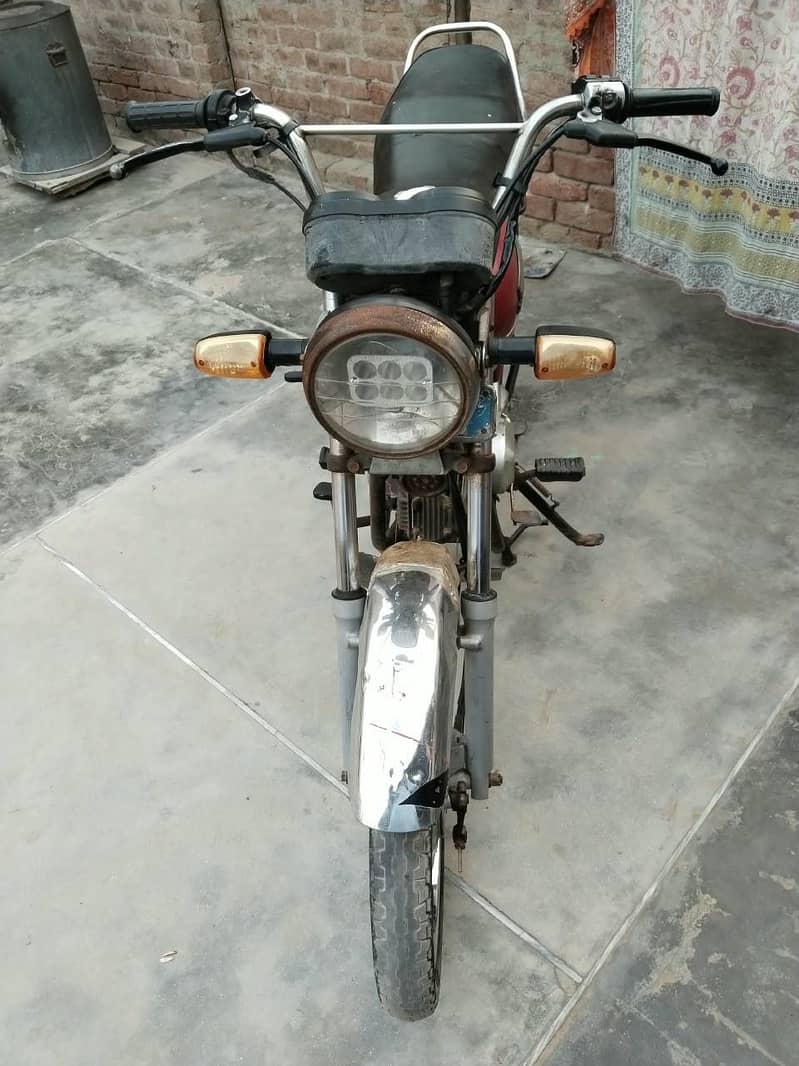 Honda Cd 100 2012 چوکی بھاگٹ 6