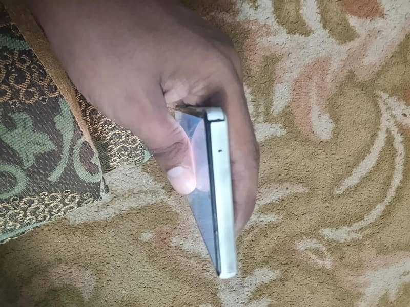 Google Pixel 6a 4