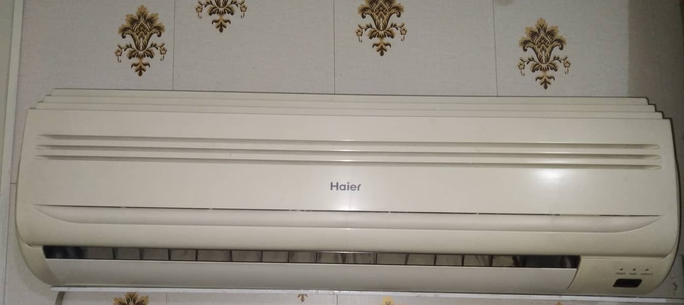 1 ton split ac Haier 0