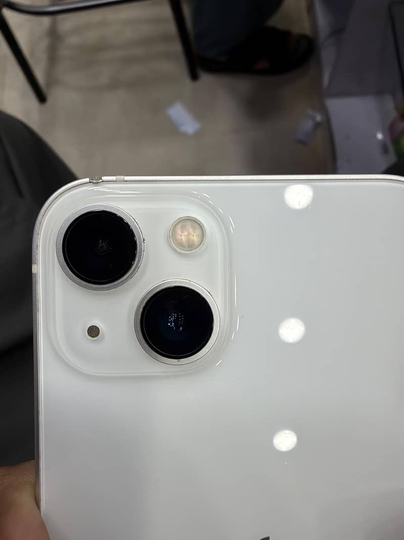 Apple iPhone 13 1