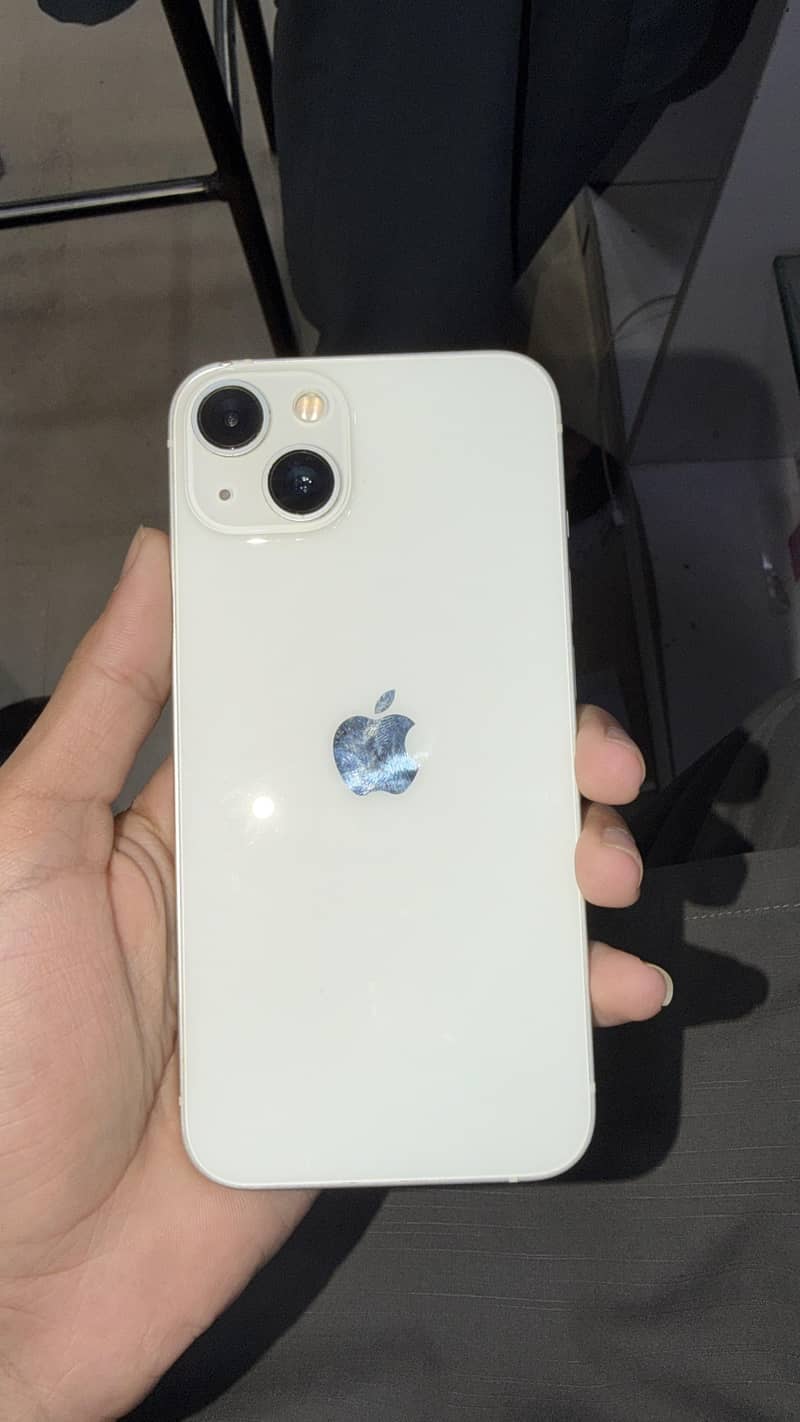 Apple iPhone 13 2
