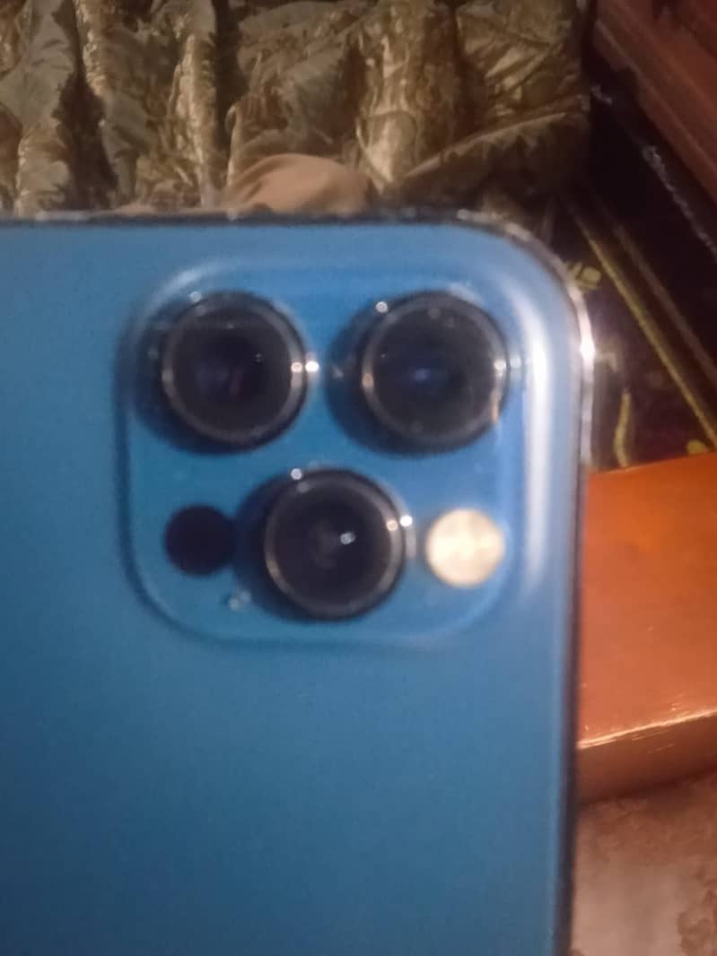 Apple iPhone 12 Pro 1