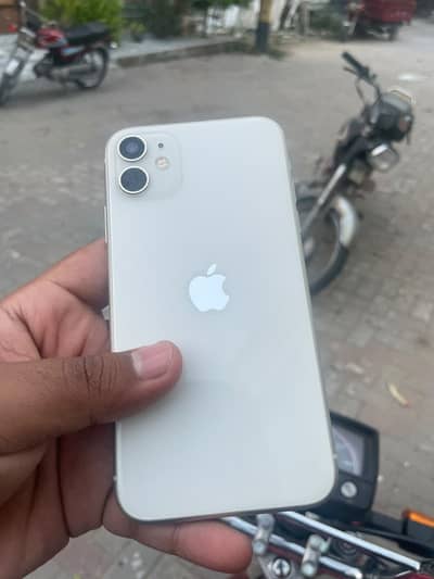 Apple iPhone 11