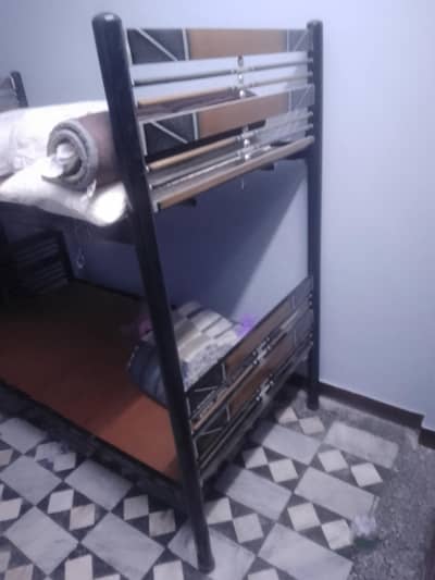 Bunk bed