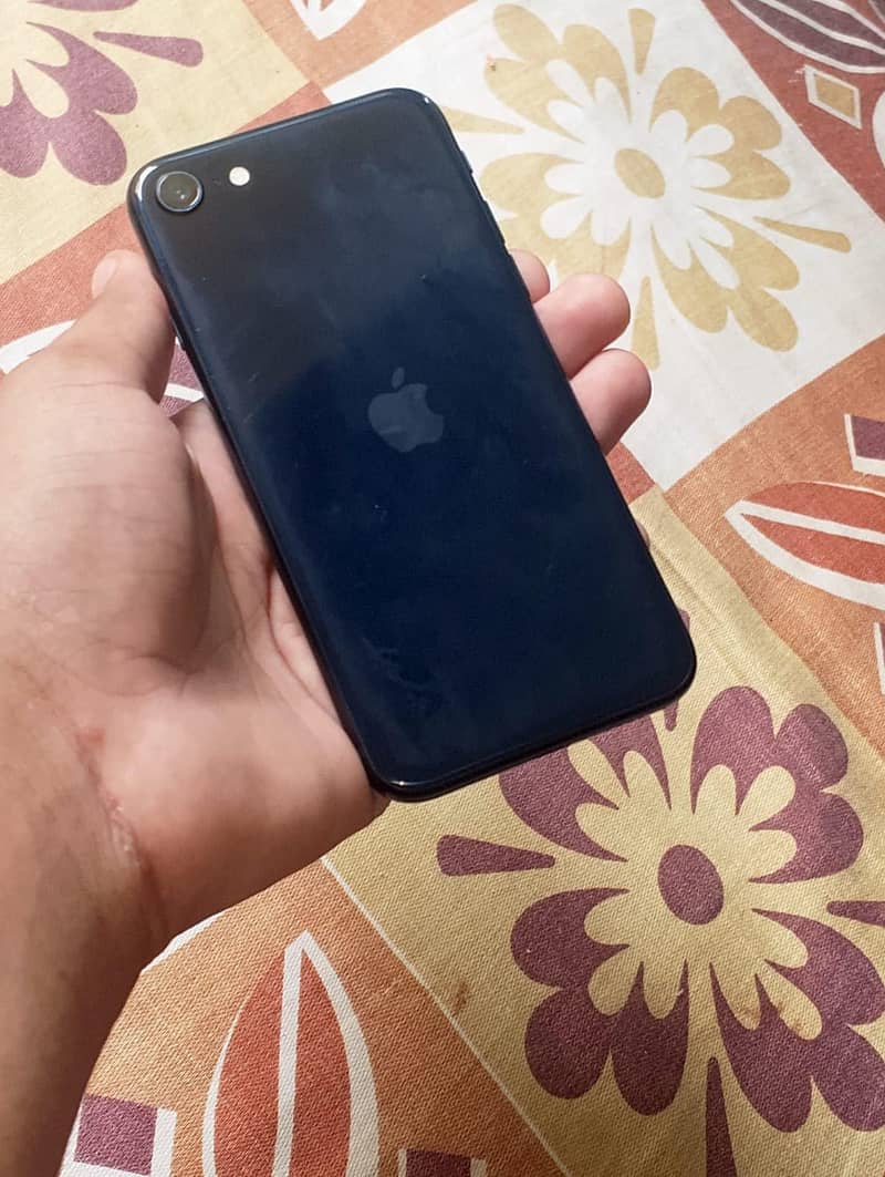 Apple iPhone SE 3rd generation 2