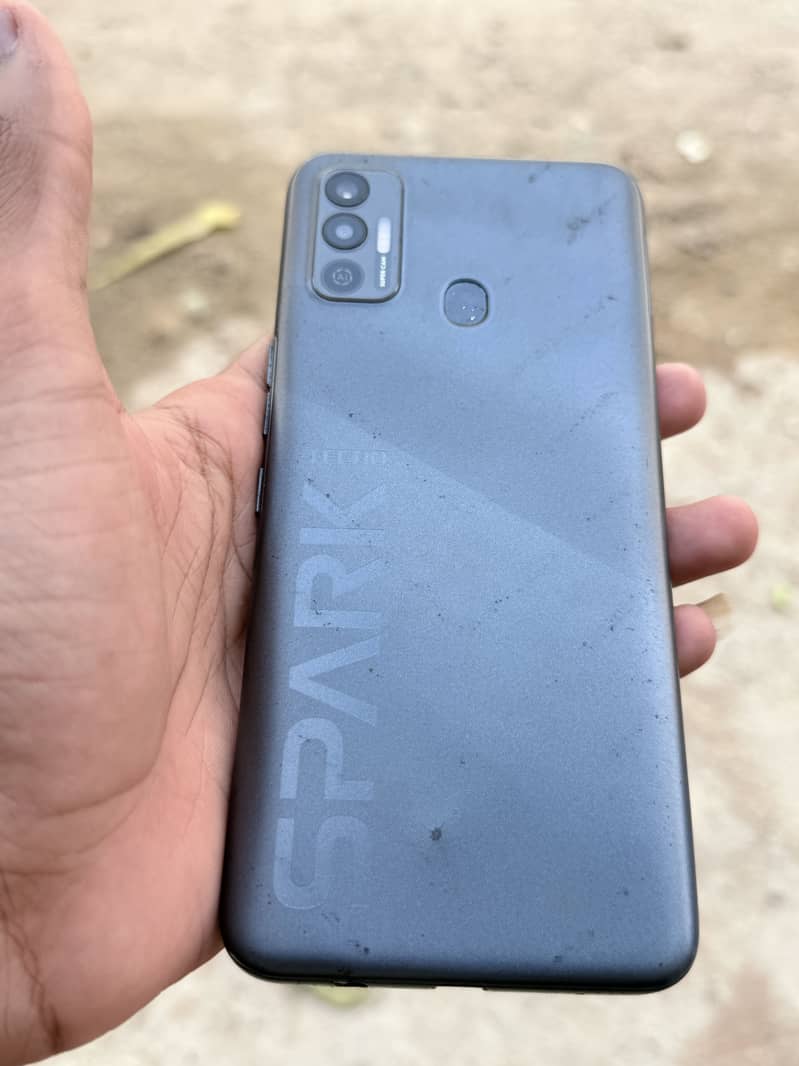 Tecno Spark 7 1