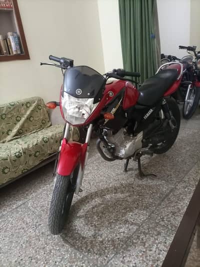 Yamaha YBR 125