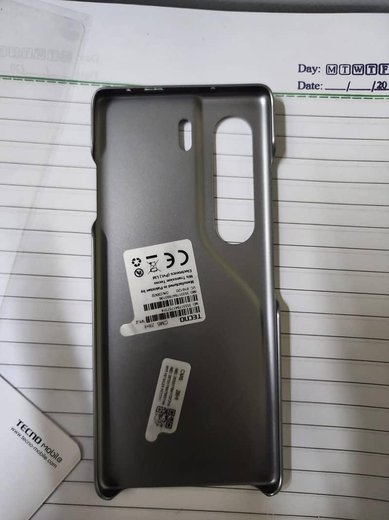 Tecno Camon 40 Pro 10