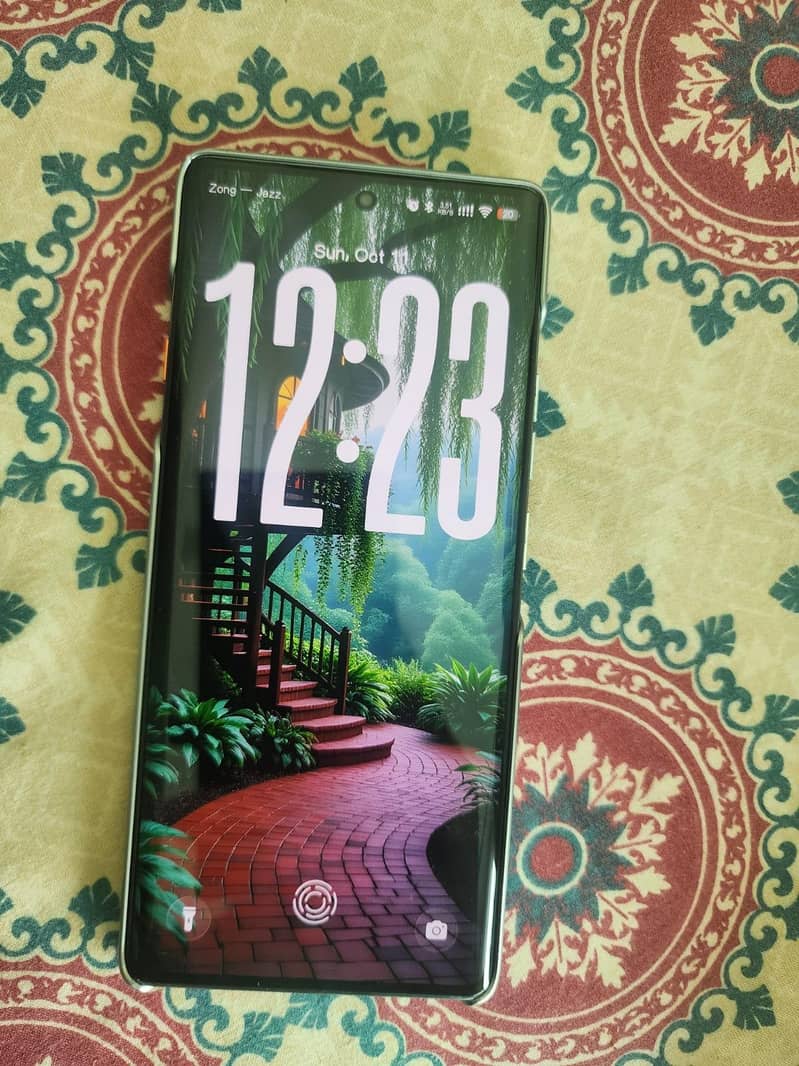 Tecno Camon 40 Pro 13