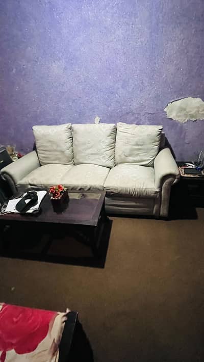 5 seater sofa for salee  in only 34999