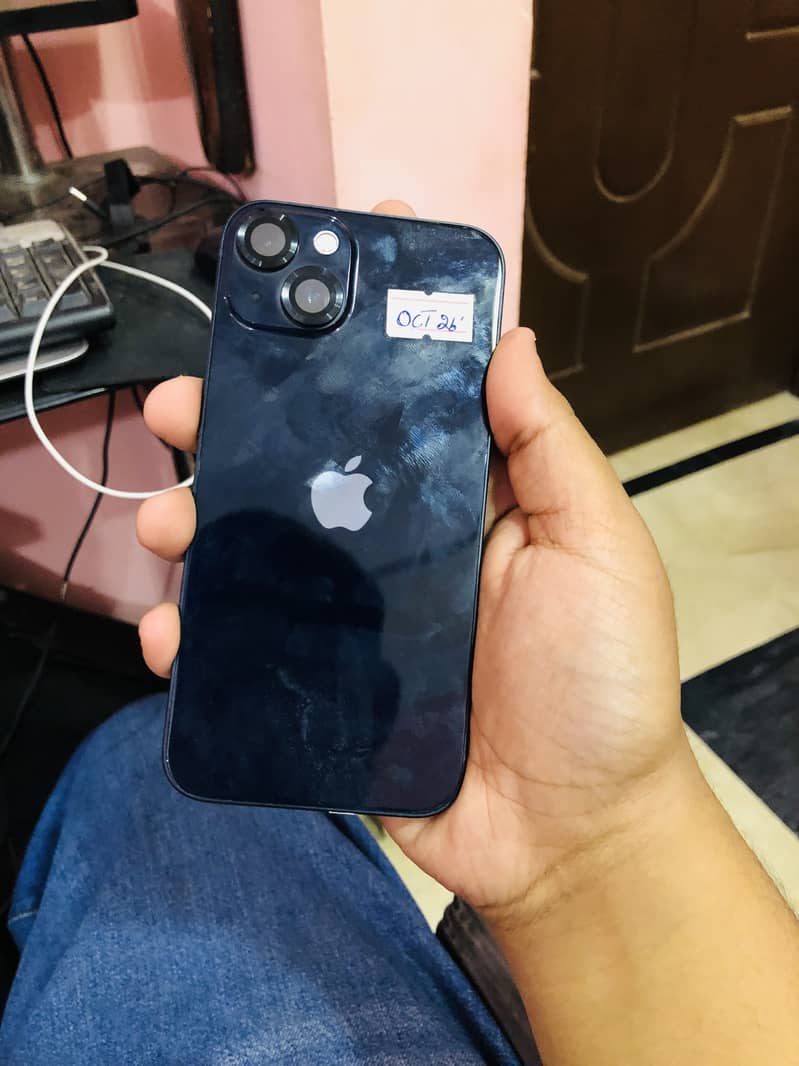 Apple iPhone 13 3