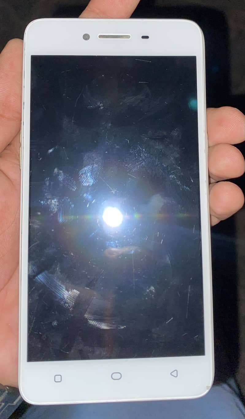 Oppo A37 1