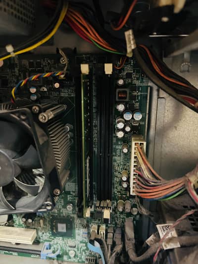 Dell OptiPlex 9010 Mini Tower i-5-3470 8GB ram 2Tb Hard Drive 256 SSD