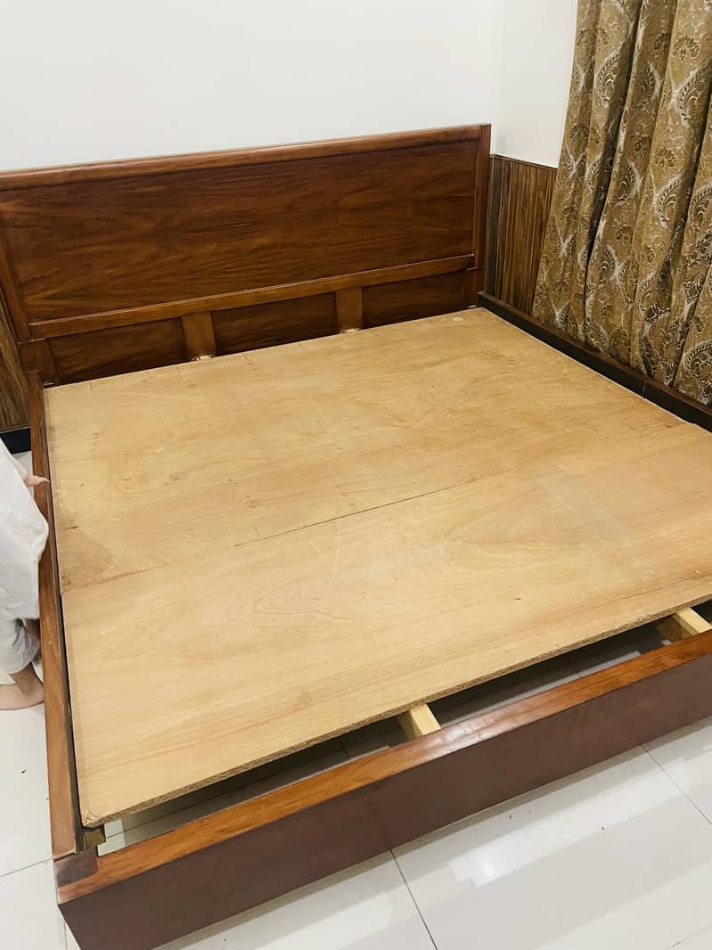 double bed with matters 1