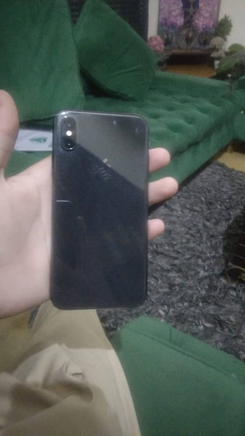 Apple iPhone X 1