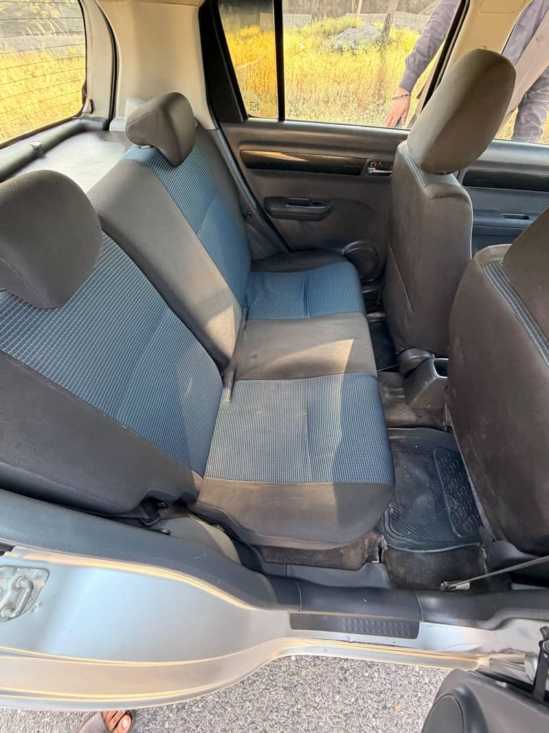 Suzuki Swift automatic 2013 5