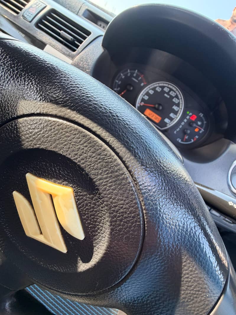 Suzuki Swift automatic 2013 9