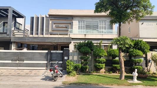One Kanal House Available For Rent In Lake City Meadows.