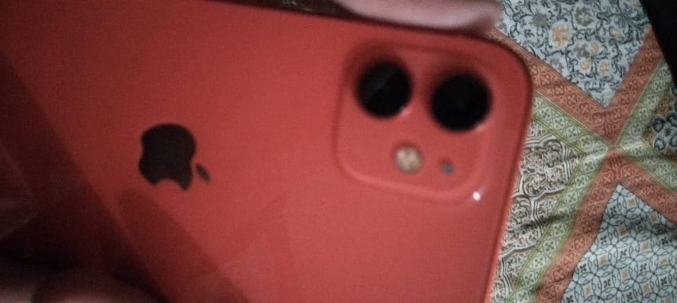 Apple iPhone 12 1