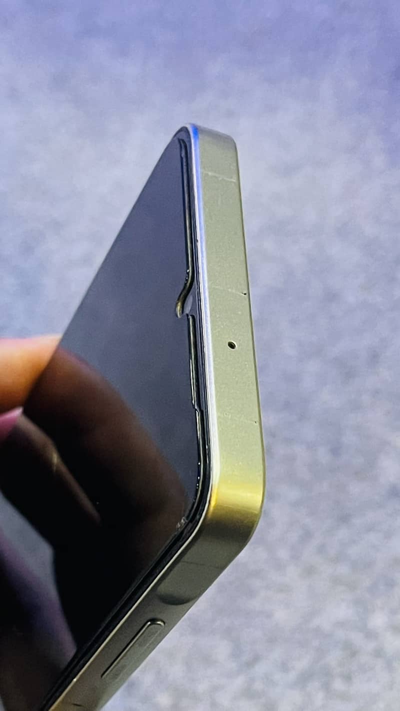 Samsung Mobile A06 7