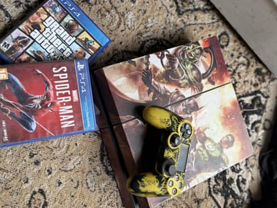 SONY PLAYSTATION 4 FAT WITH 5-6 GAMES AND A CONTROLLER