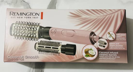 Remington Coconut Smooth 1000W Airstyler – Original, Bought from UK 