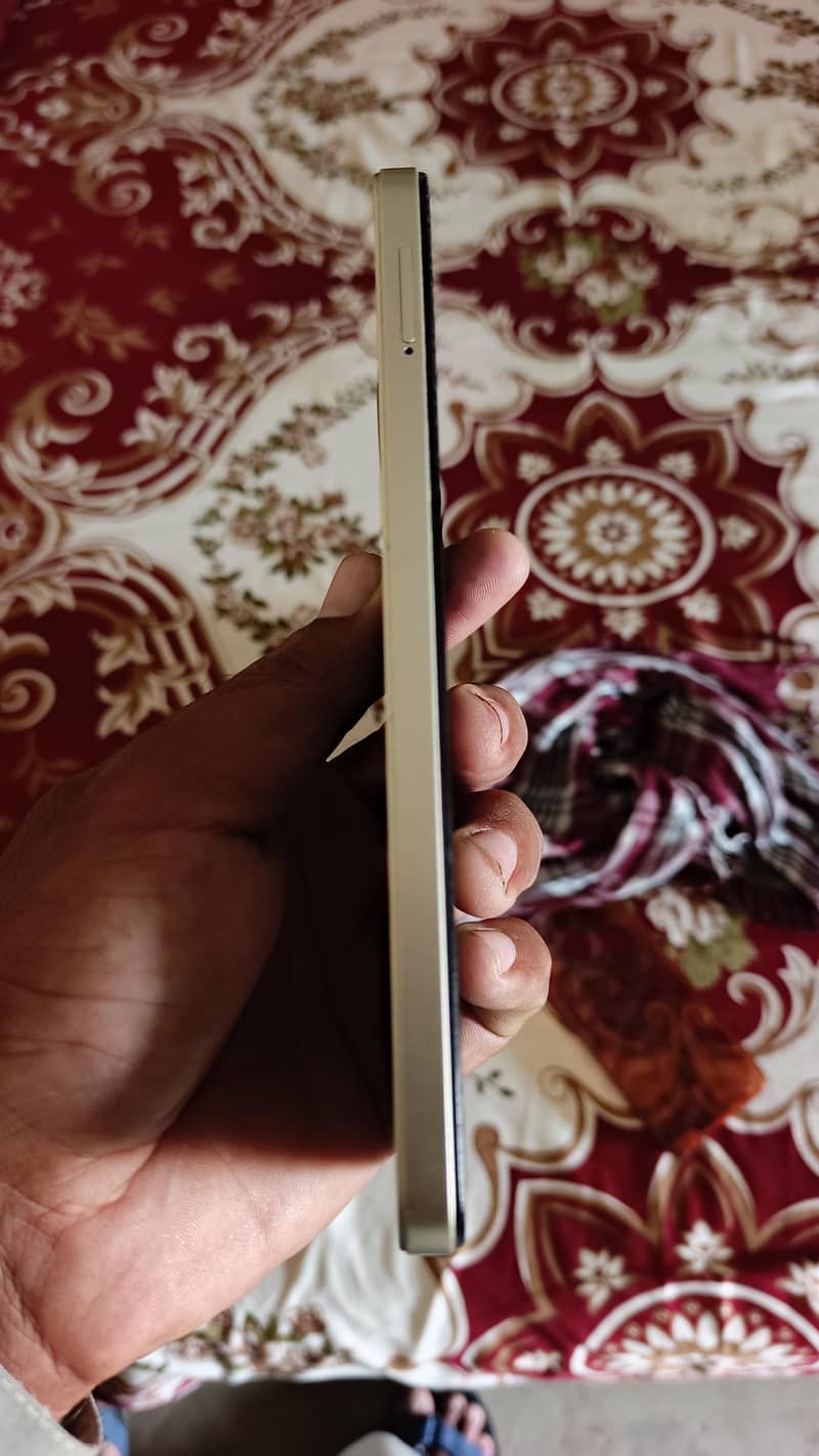 Tecno Spark Go 0