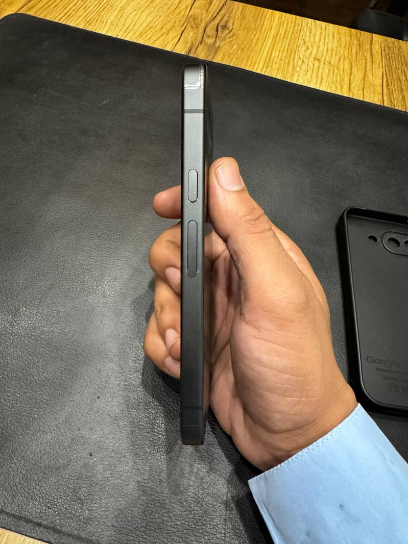 Google Pixel 10a 3