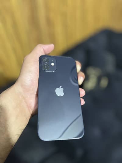 Apple iPhone 12