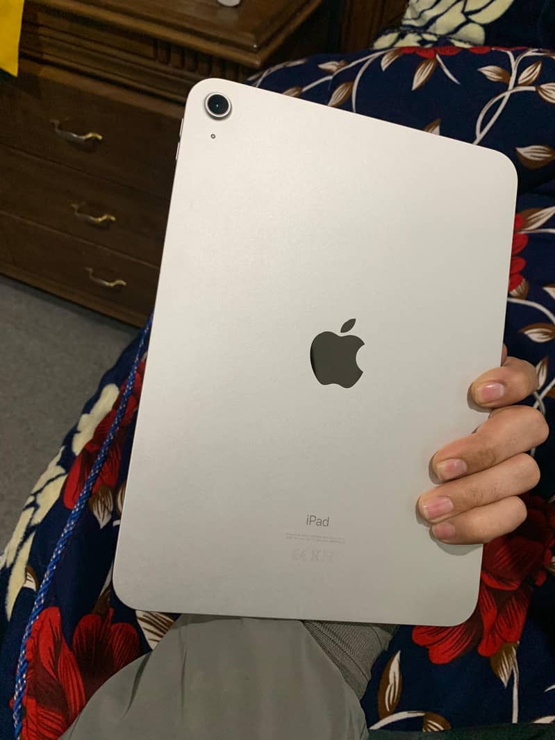 Ipad 10th generation 10/10 2