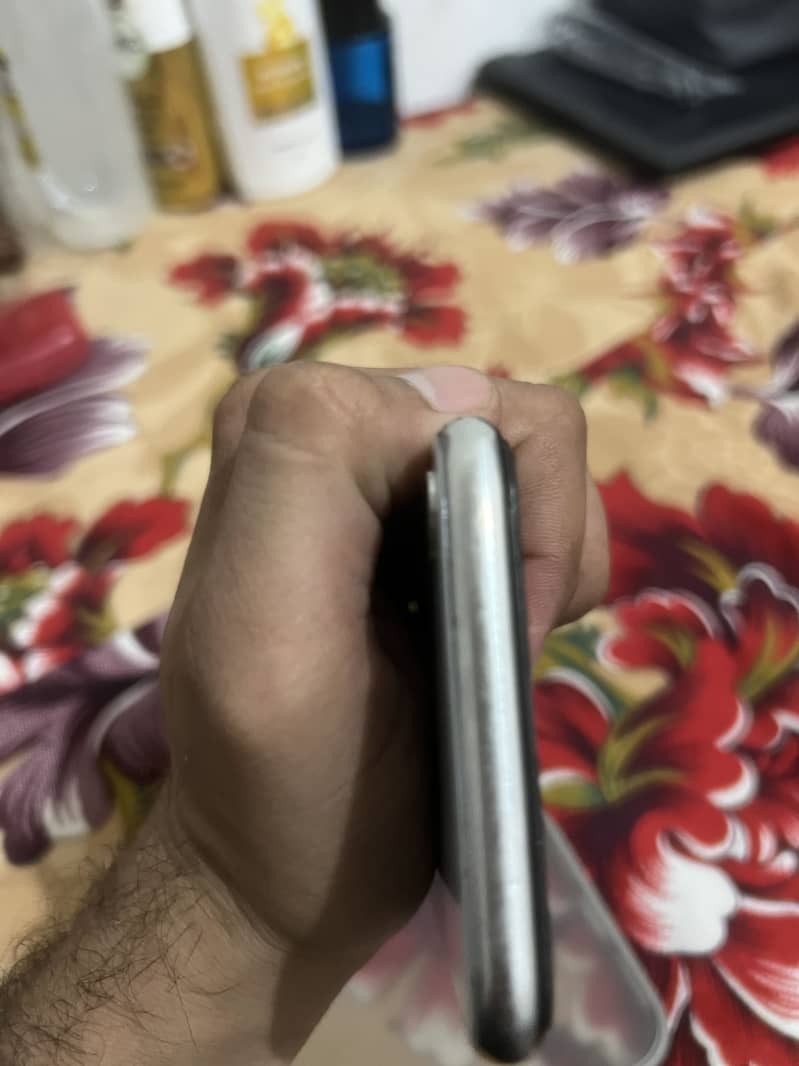 Apple iPhone X 1