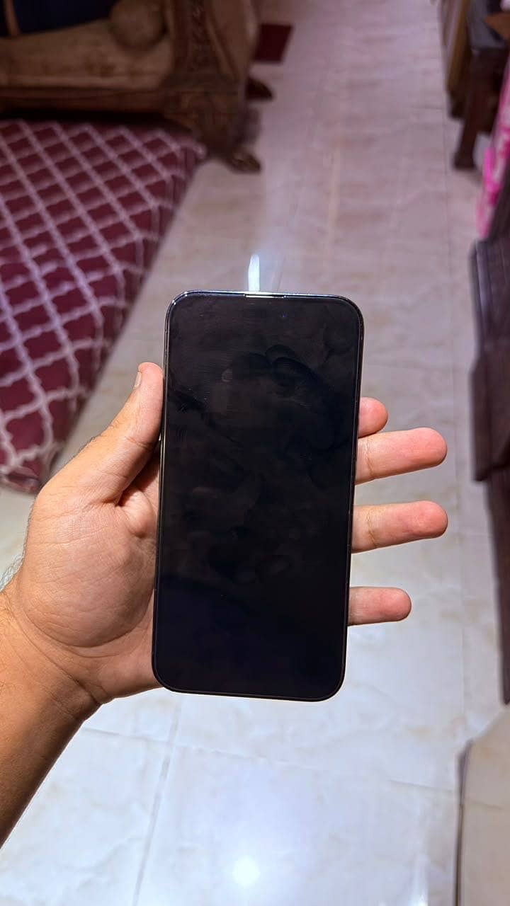 Apple iPhone 14 Pro Max 3