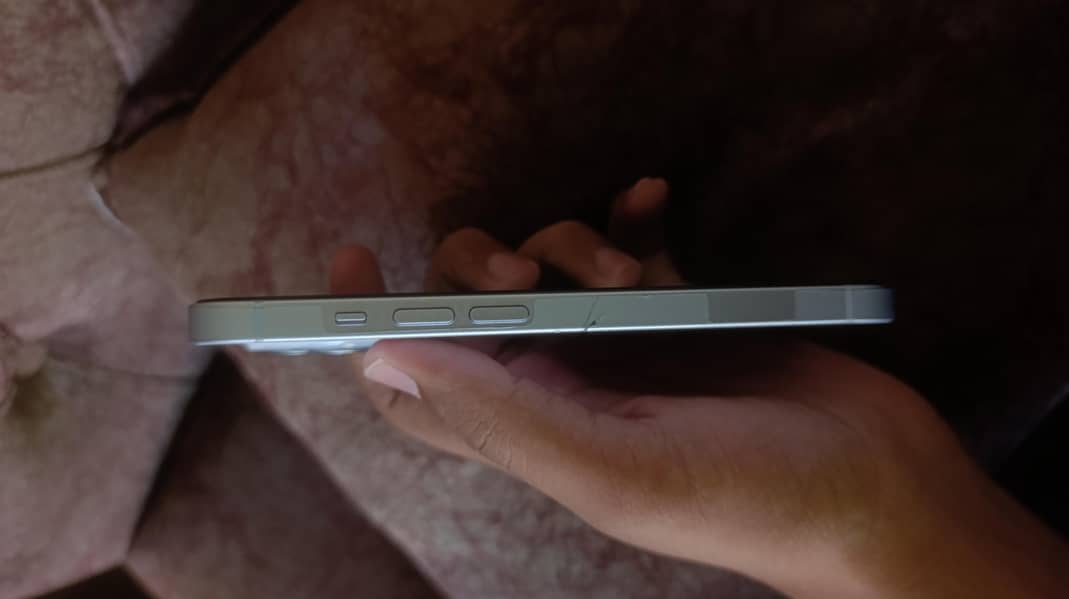 Apple iPhone 14 1