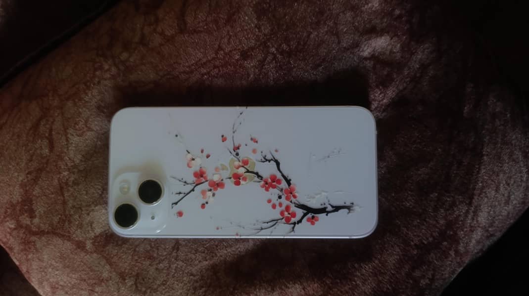 Apple iPhone 14 3